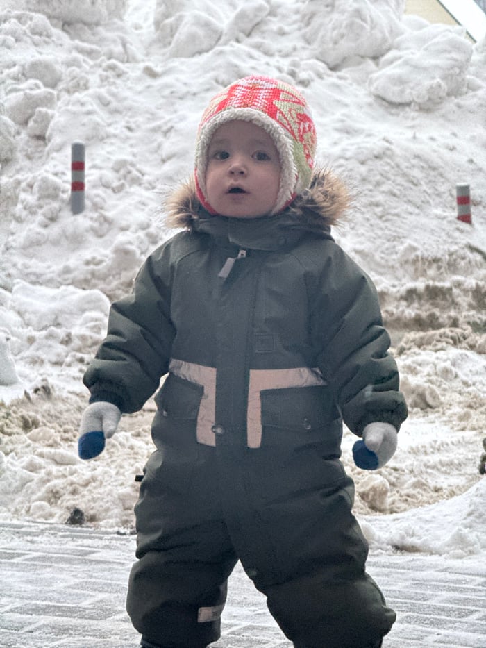 Family enjoys winter afternoon in snowy Odintsovo, Russia