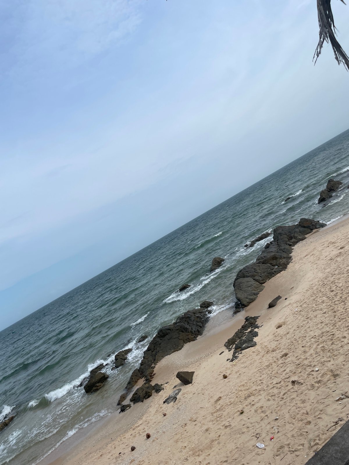 Beachfront promenade life along Phu Thuy Ward's coast