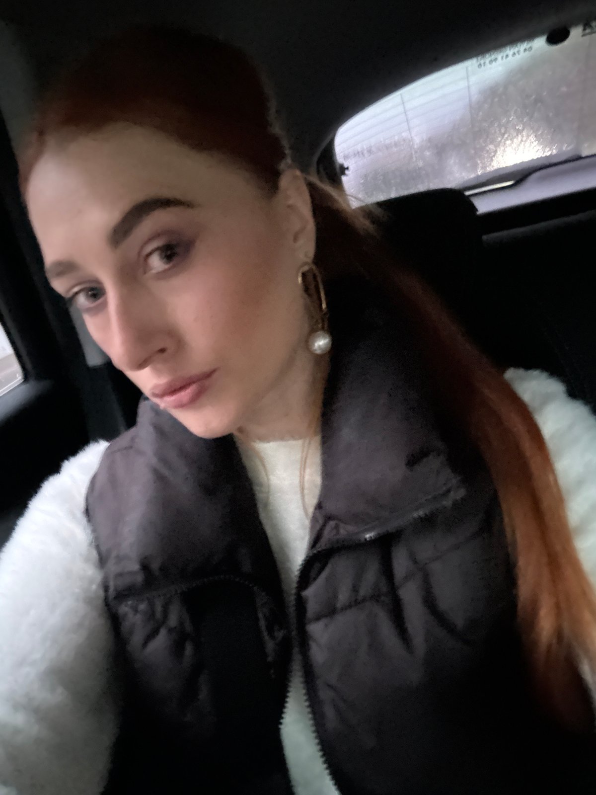 Woman in car observed in Drobnići, Montenegro