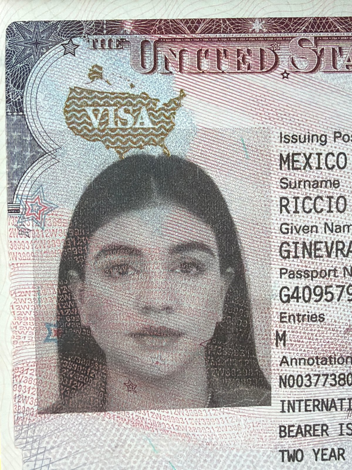 Visa documentation and dining captured in Puebla area
