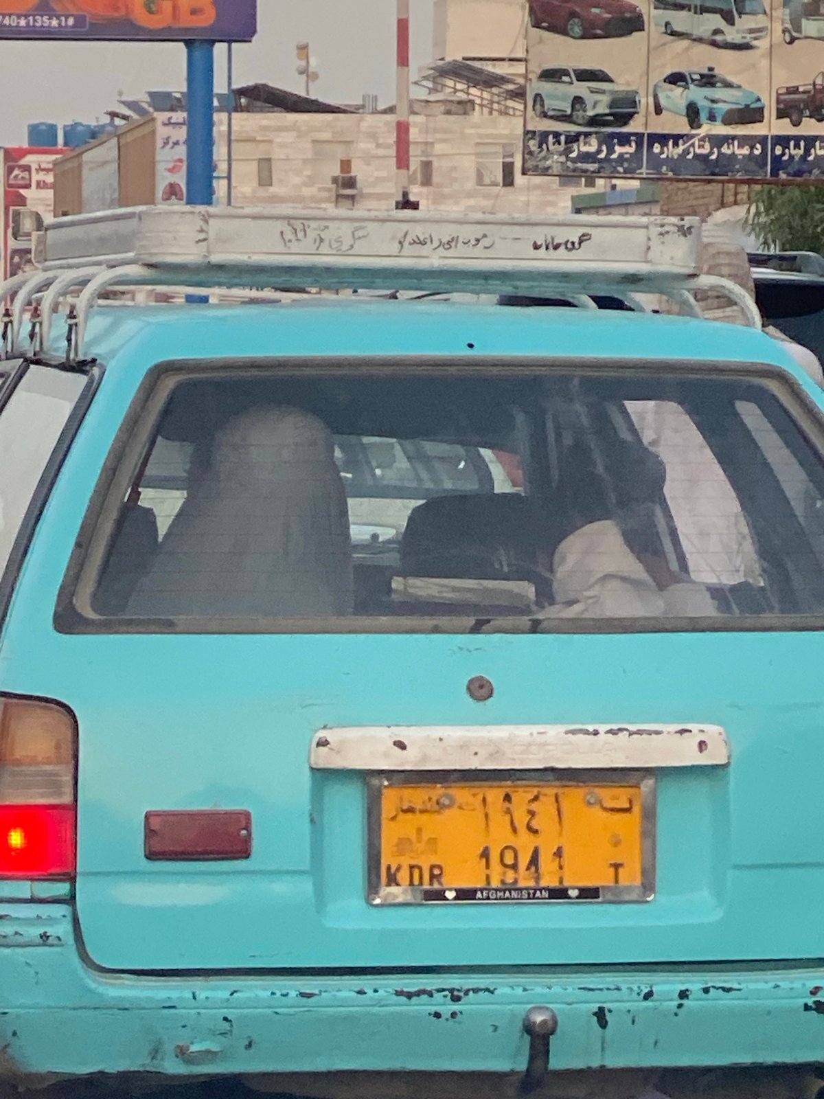 Street traffic and activity in Kandahar, Afghanistan