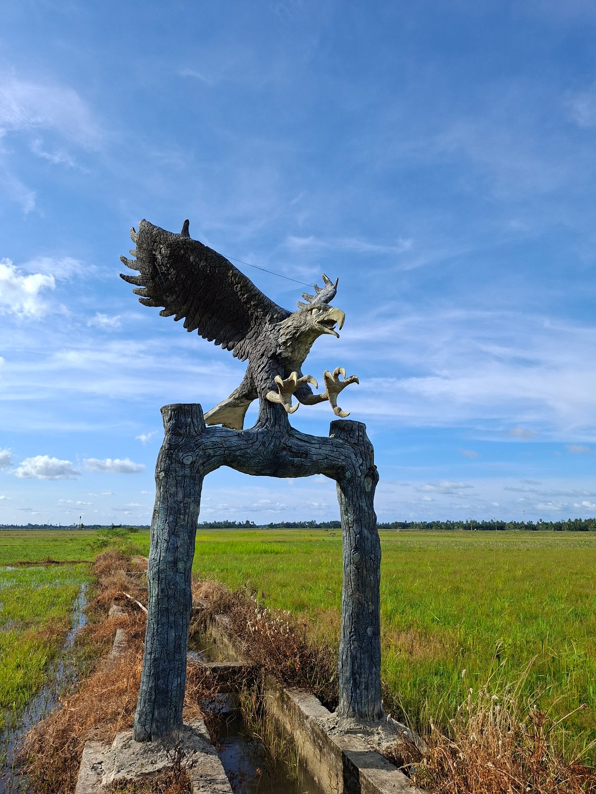 Eagle statue draws attention in Lhokseumawe, Indonesia