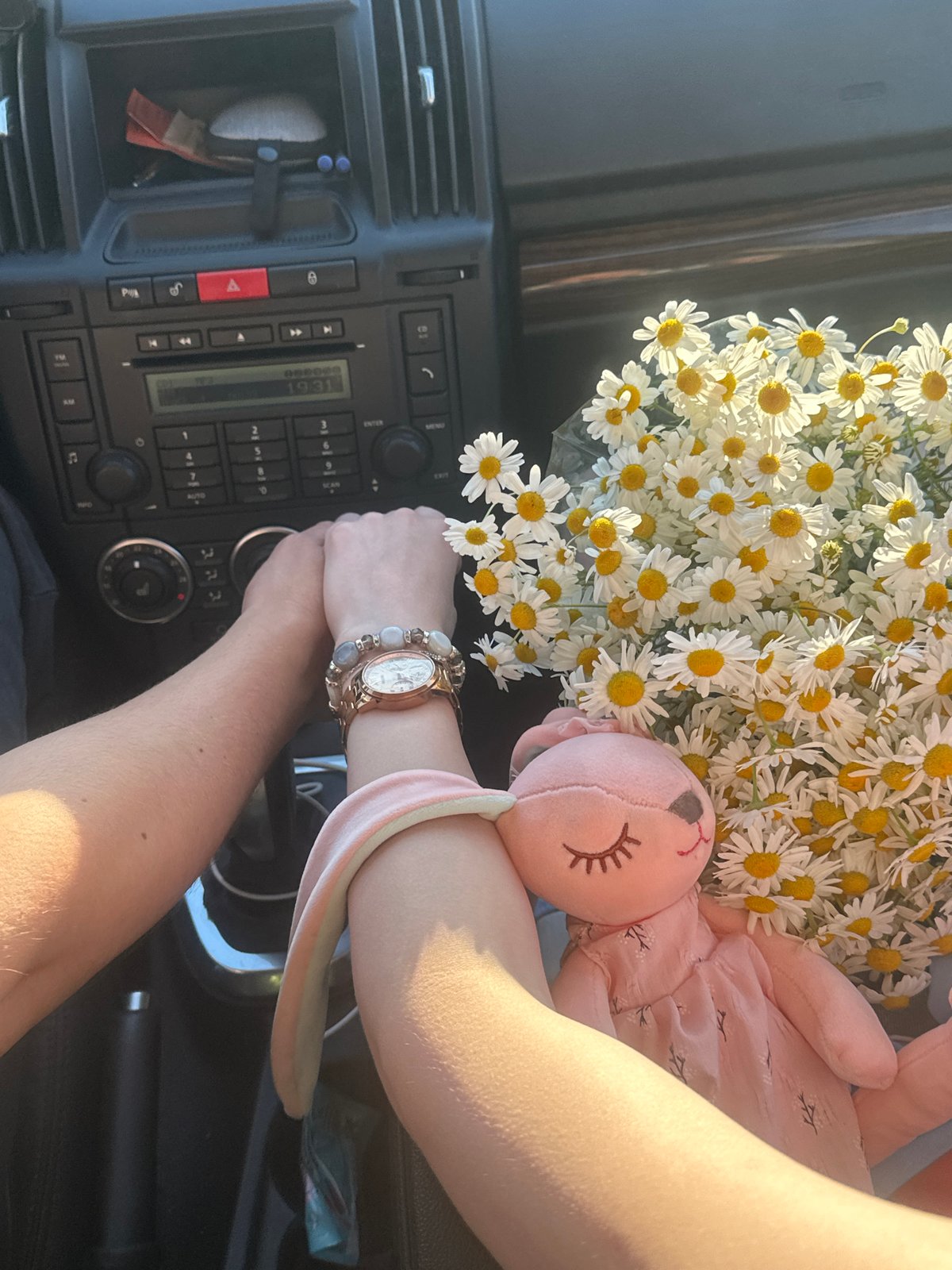 A quiet day in Khimki: errands, a parrot, and time together
