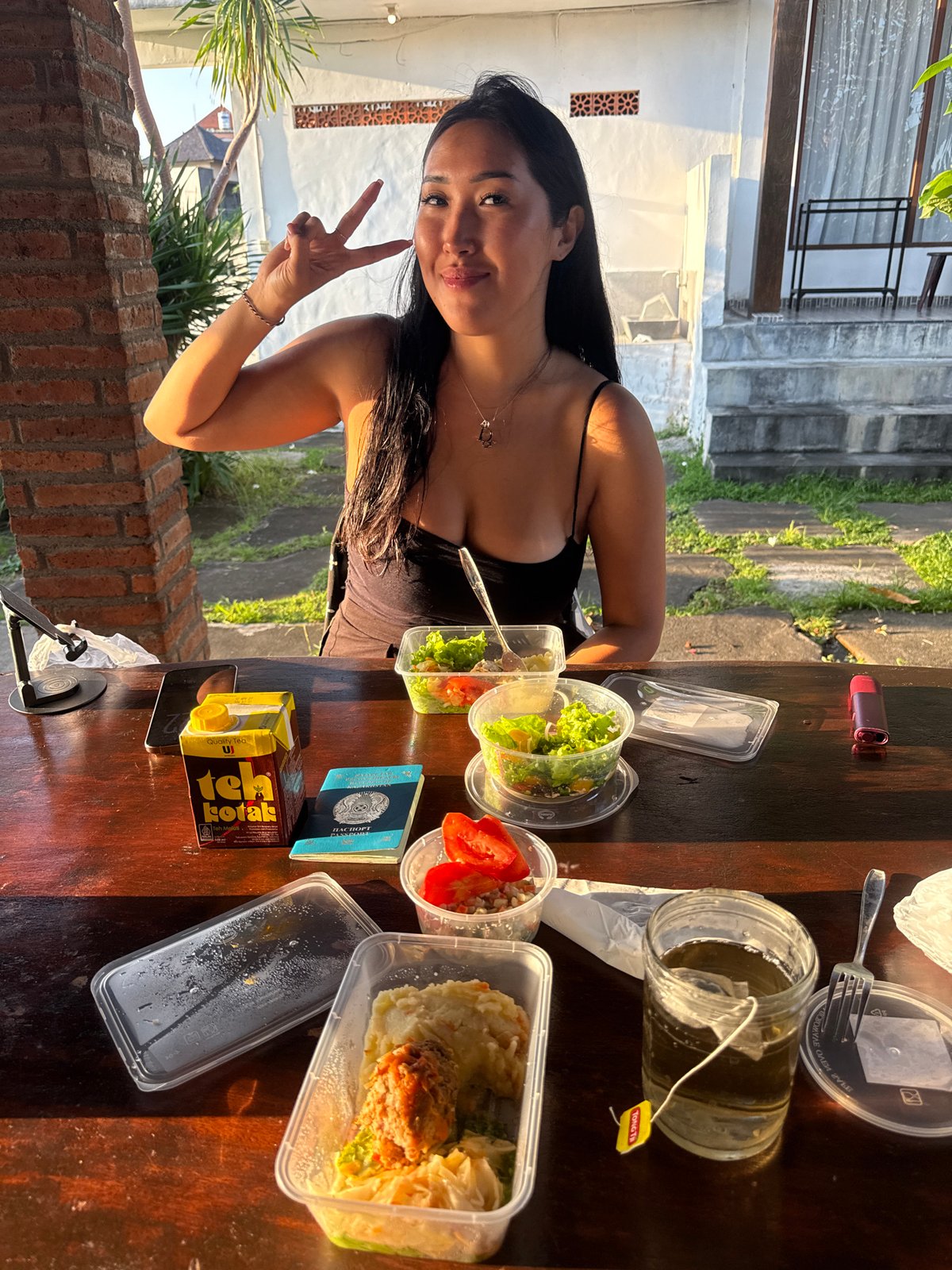 Food, pools, and passport out at a North Kuta resort morning