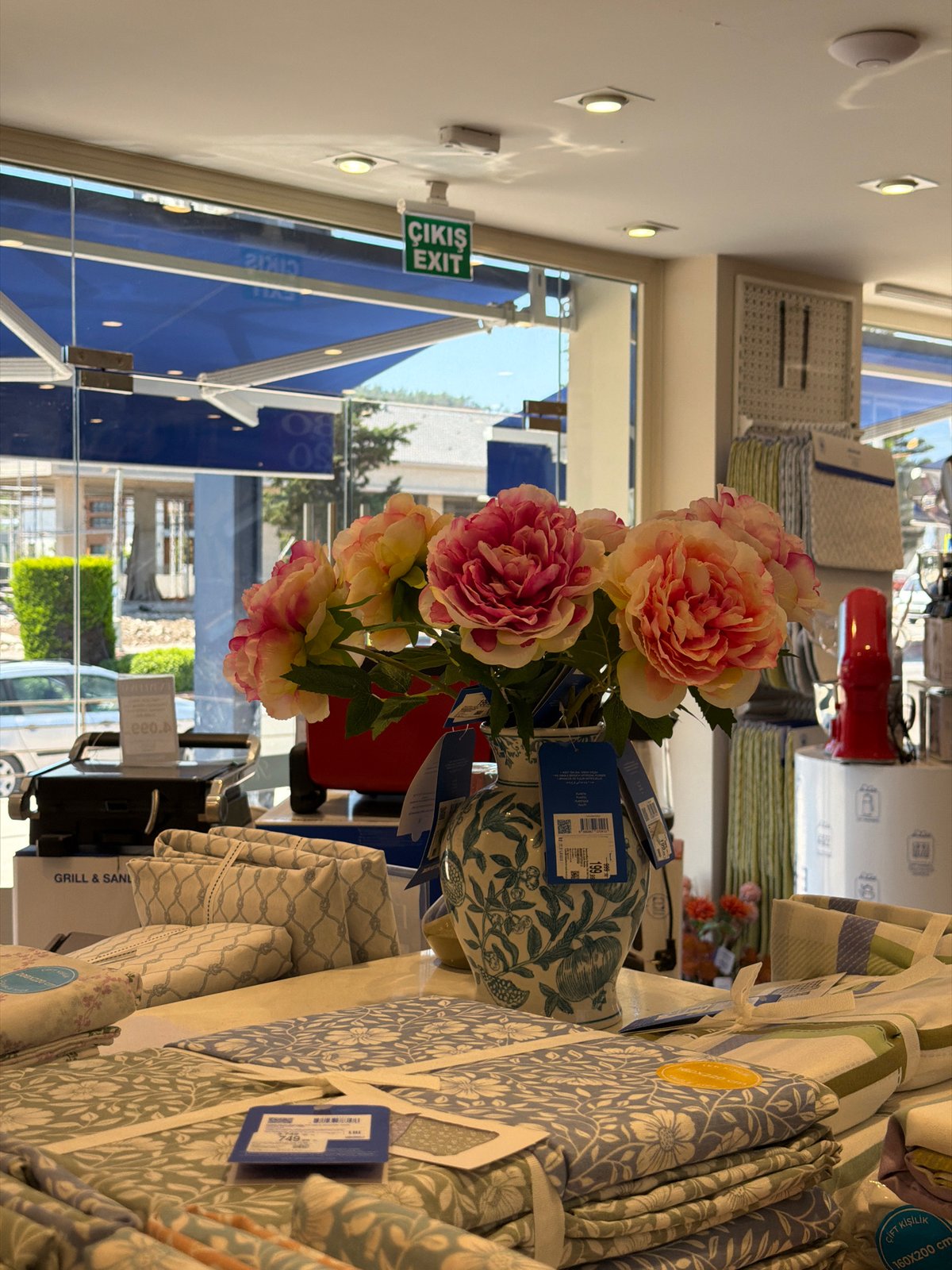 Browsing shops in Kemer: home goods, fashion, and selfies