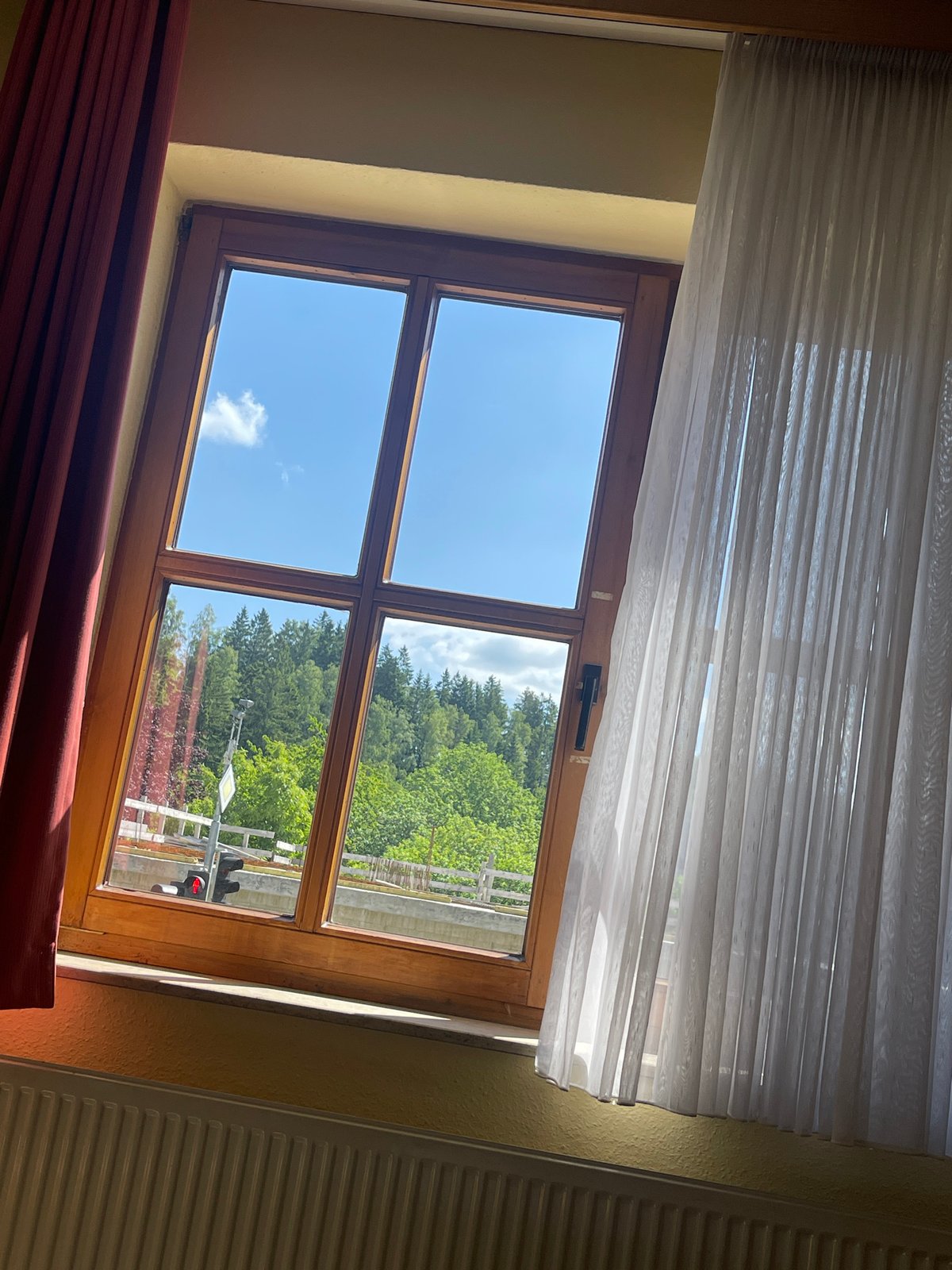 Morning hotel stay documented in Braunlage, Germany