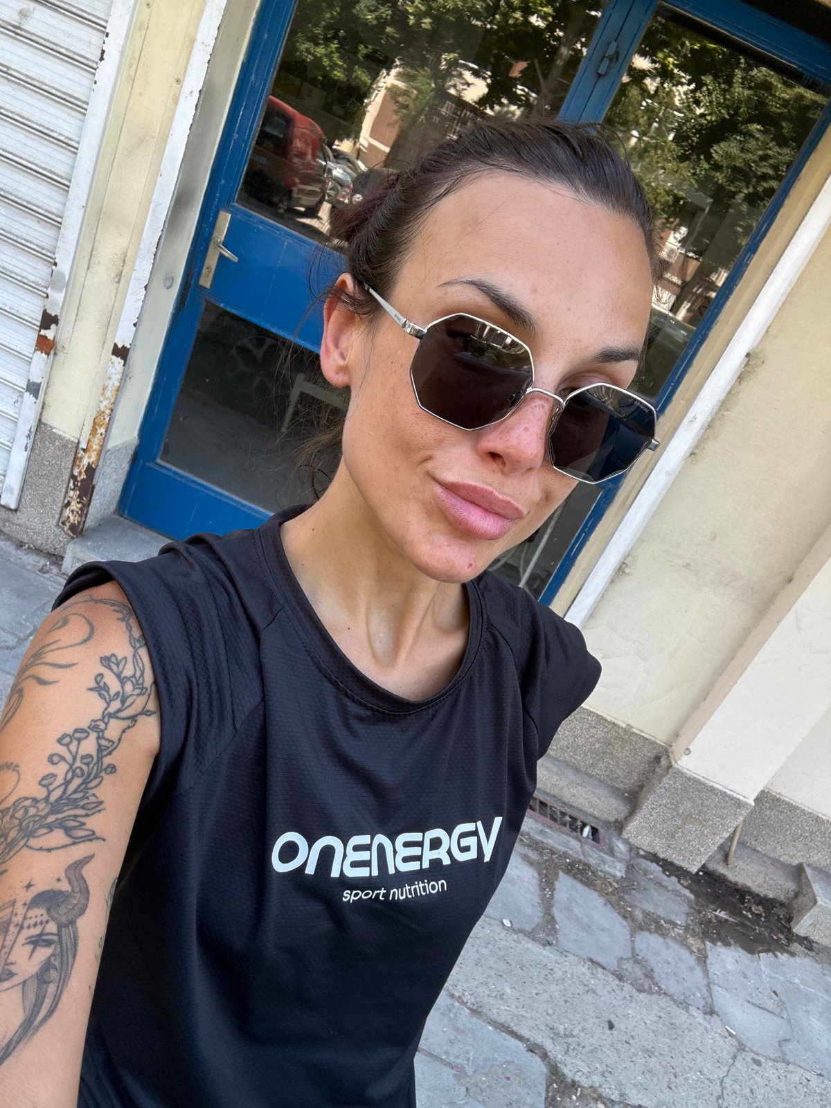 Street selfie in Pleven featuring a sport nutrition brand tee