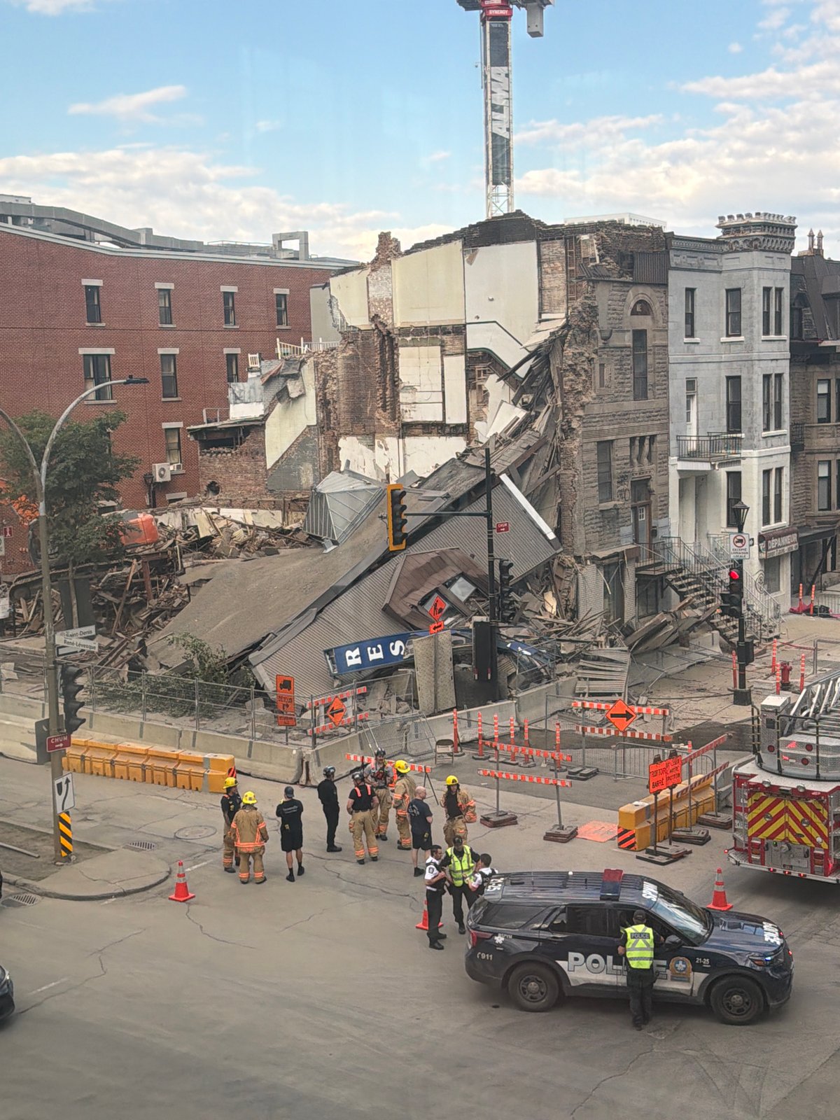 Partial building collapse draws major emergency response in Montreal