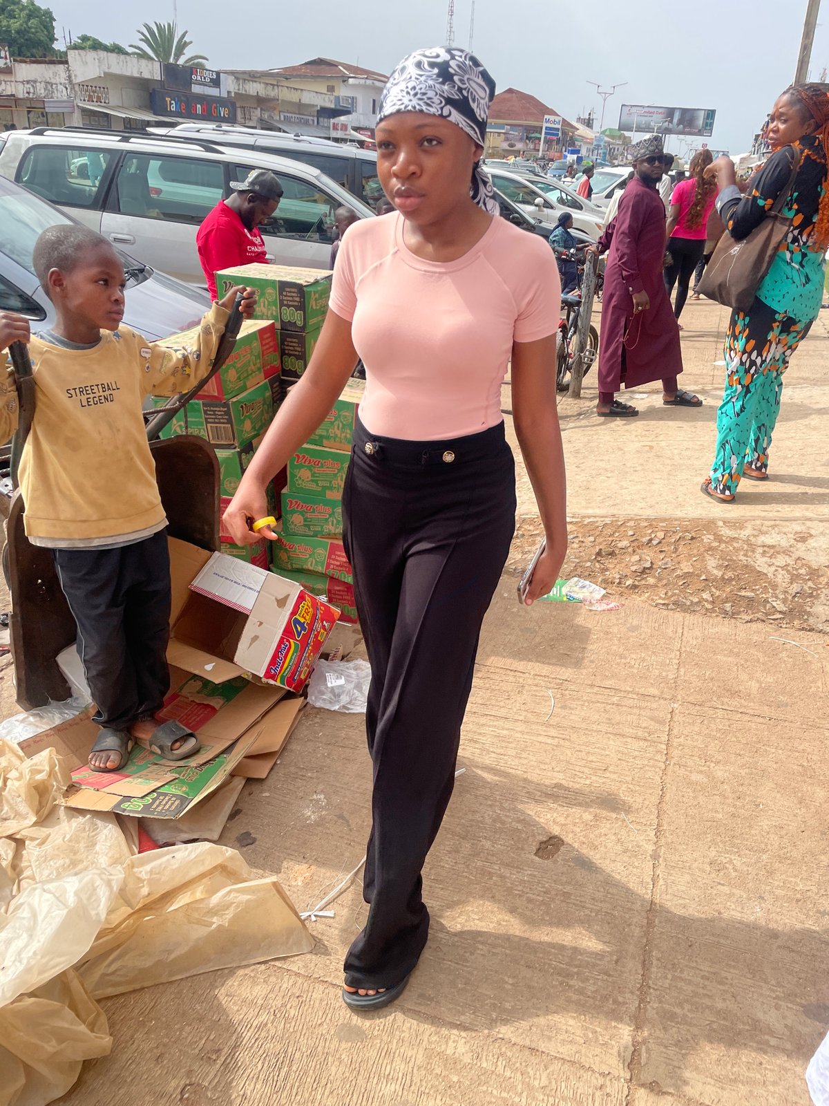 Afternoon market life documented across Jos, Nigeria streets