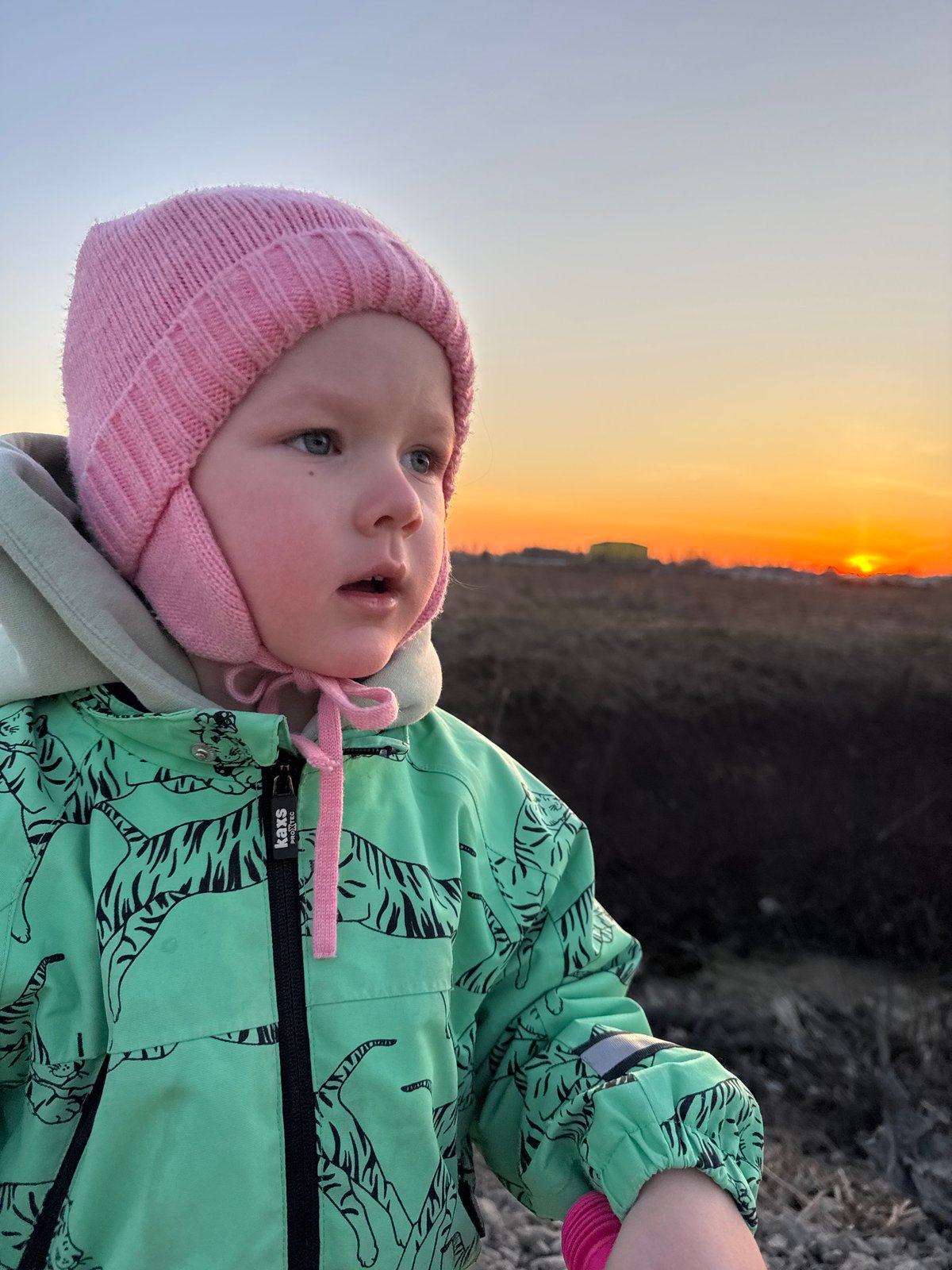 Children photographed during sunset in Горный, Russia