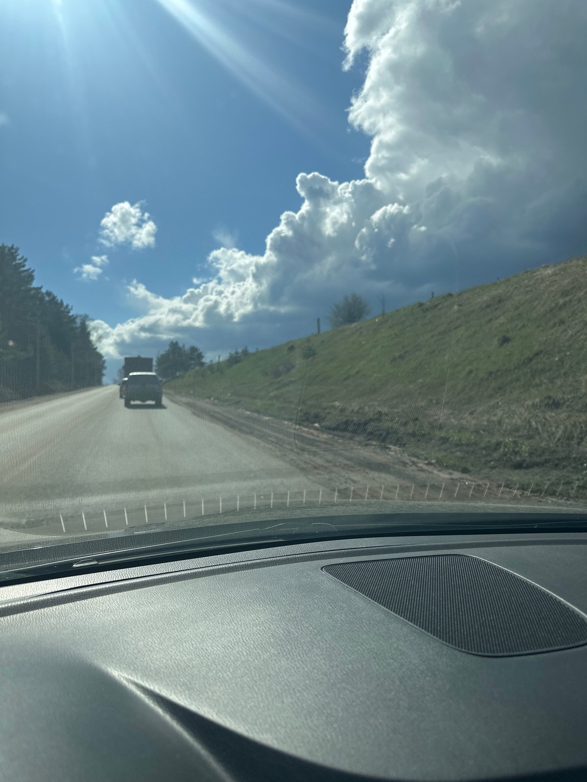 Family enjoys sunny spring outing in Chaikovsky, Russia
