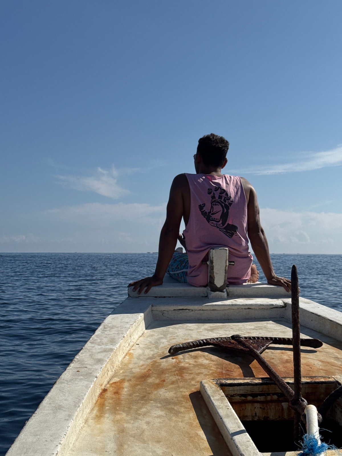 Boat outing captured in Indonesian waters on sunny day
