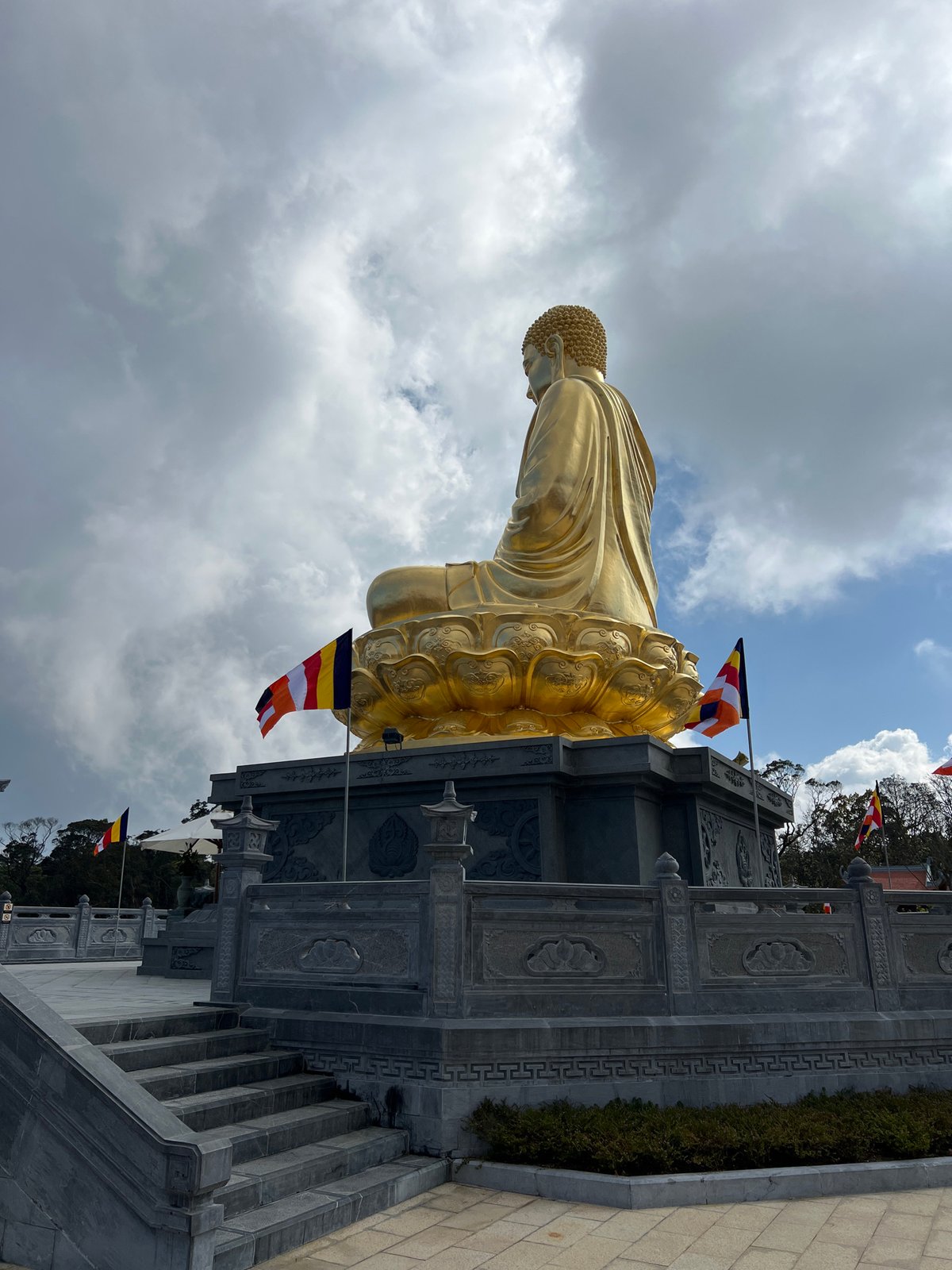 Vietnam temple complexes documented across multiple Buddhist sites