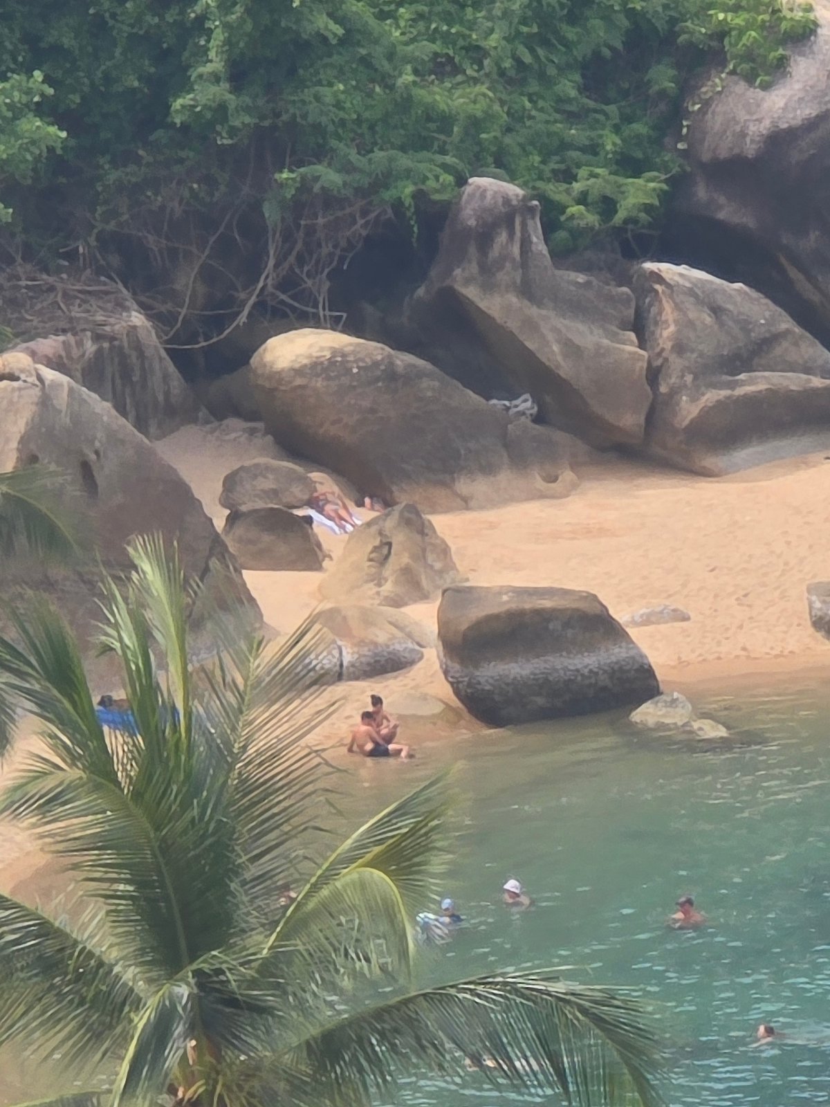 Ko Samui morning: beaches, coastal roads, and hillside villas