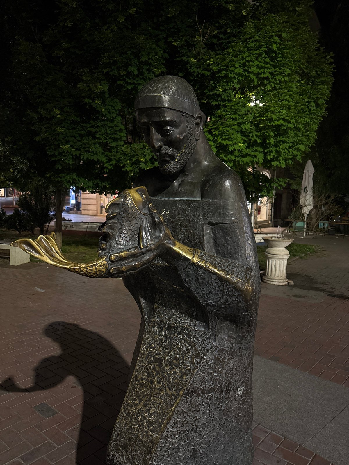 Evening scenes documented across Varna, Bulgaria streets and shops