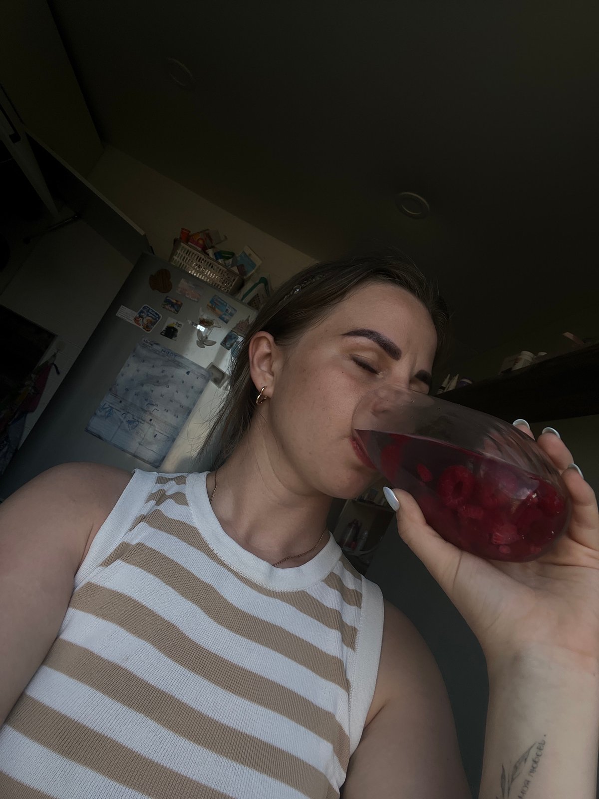Woman documents daily life through selfies and food photos