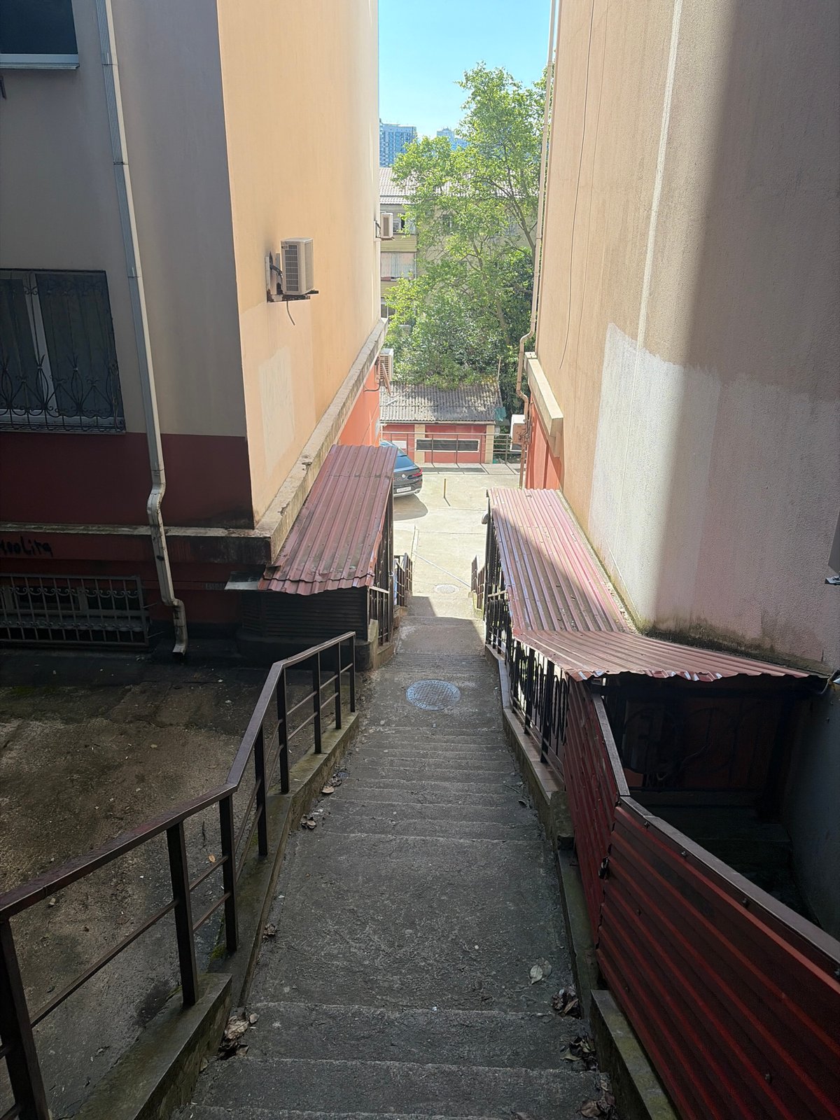 Early morning walk documented through residential Sochi neighborhoods
