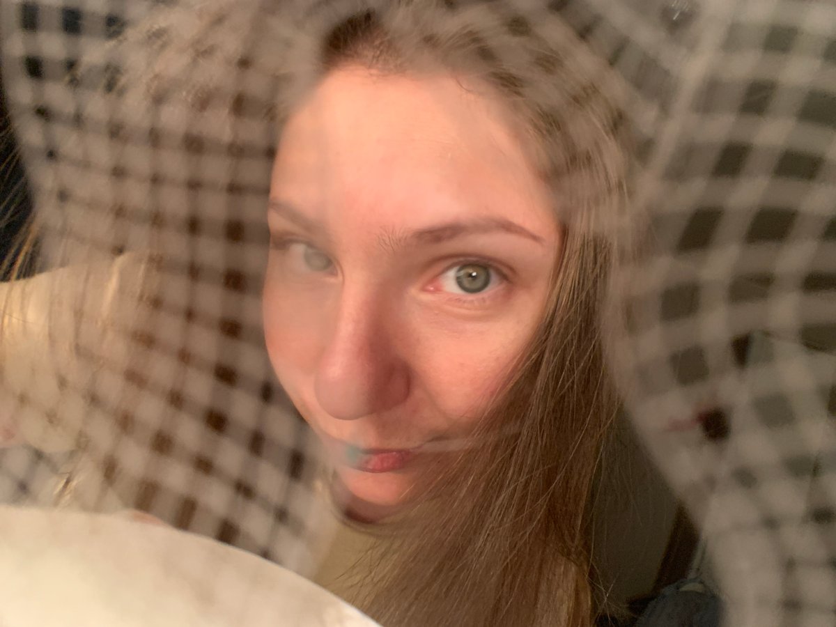 Woman photographed in upside-down selfies in Chaikovsky, Russia