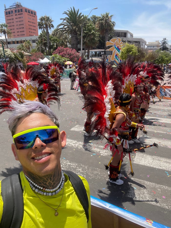 Traditional cultural parade fills Arica streets with costumed performers