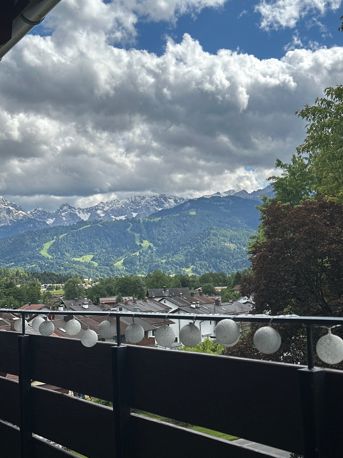 Family moments captured against Bavarian Alps backdrop in Garmisch-Partenkirchen