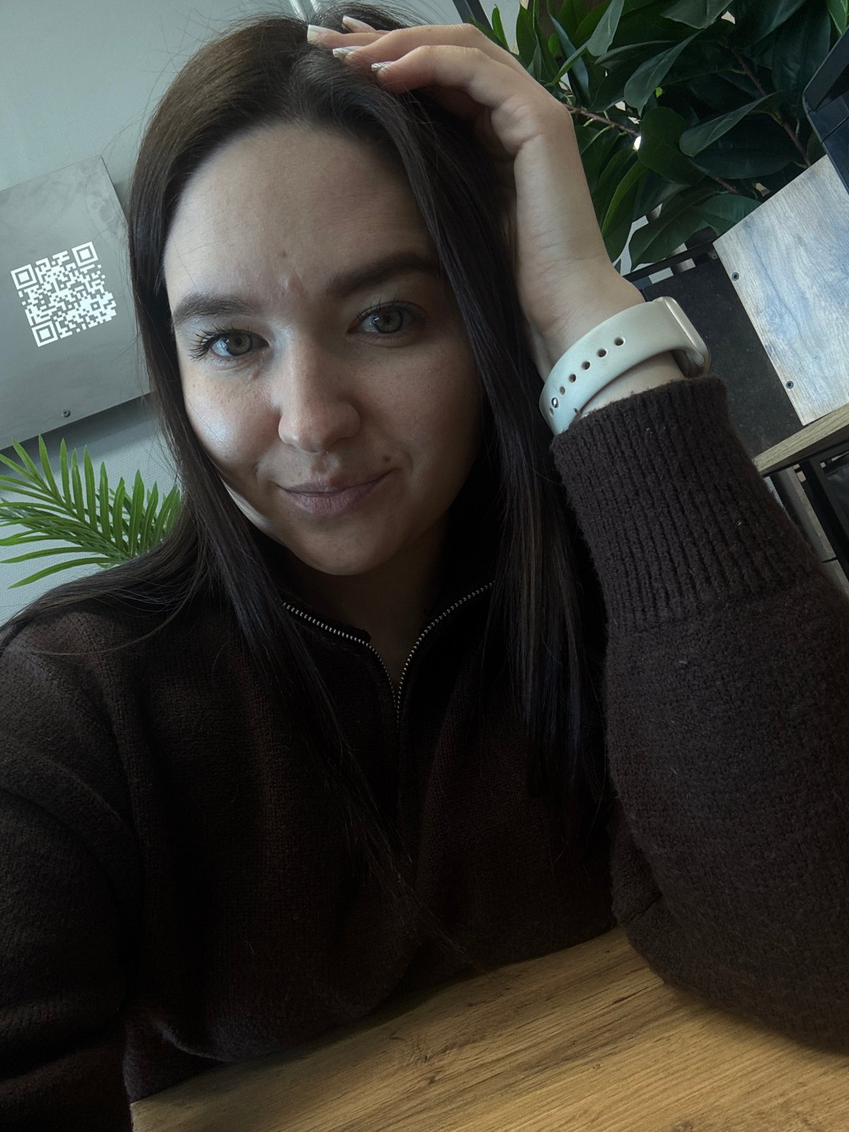 Ordinary moments documented across Chaikovsky, Russia during morning hours