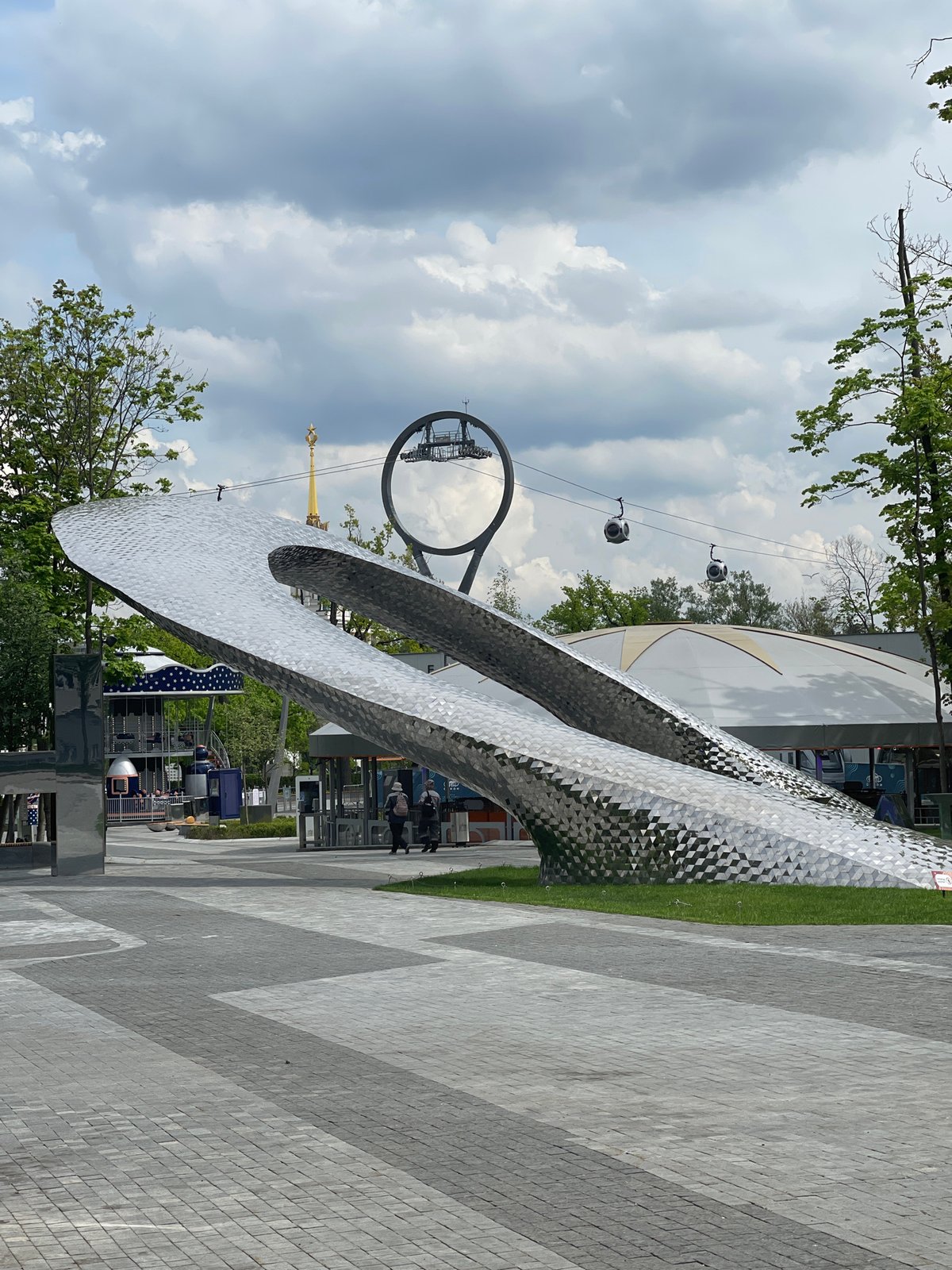 Urban park scenes documented during morning hours May 15