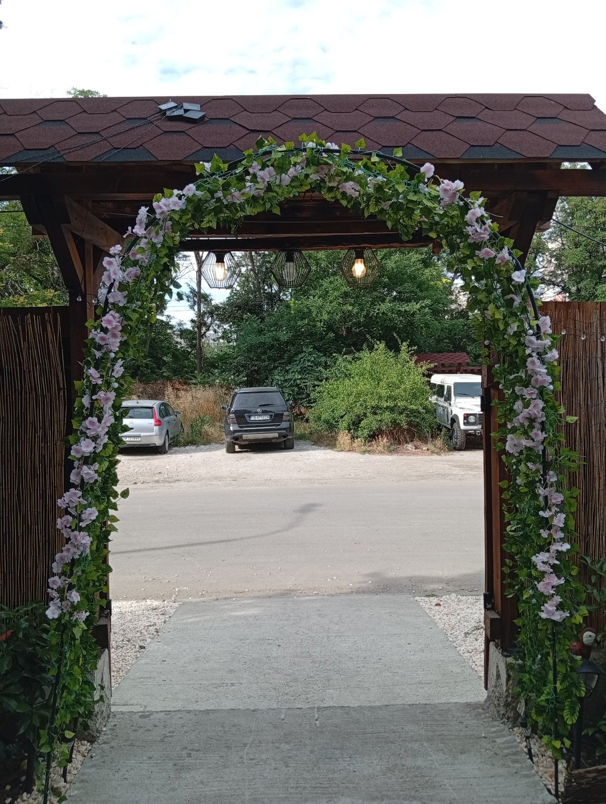 Decorative stalls and novelty goods spotted in Plovdiv