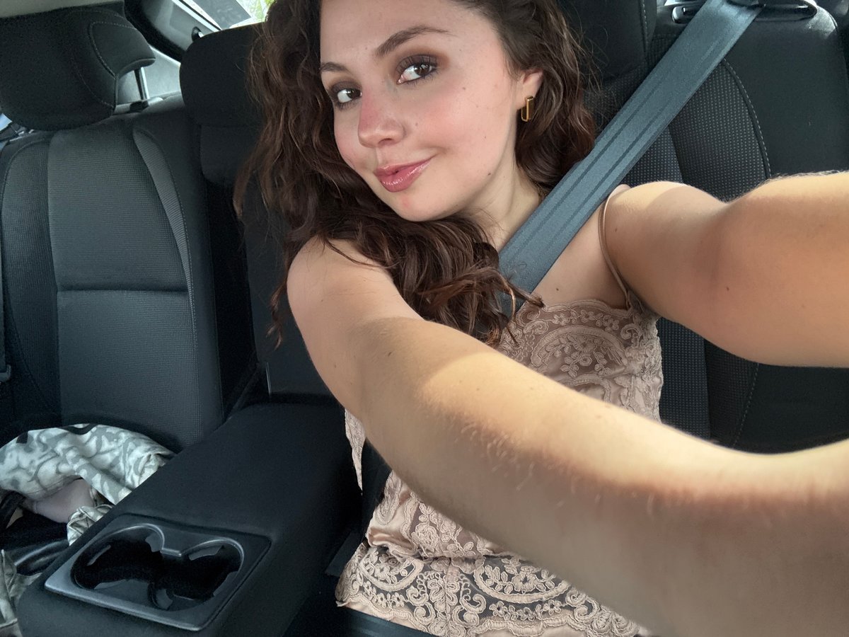 Woman Takes Selfie in Car in Tlaxcalancingo