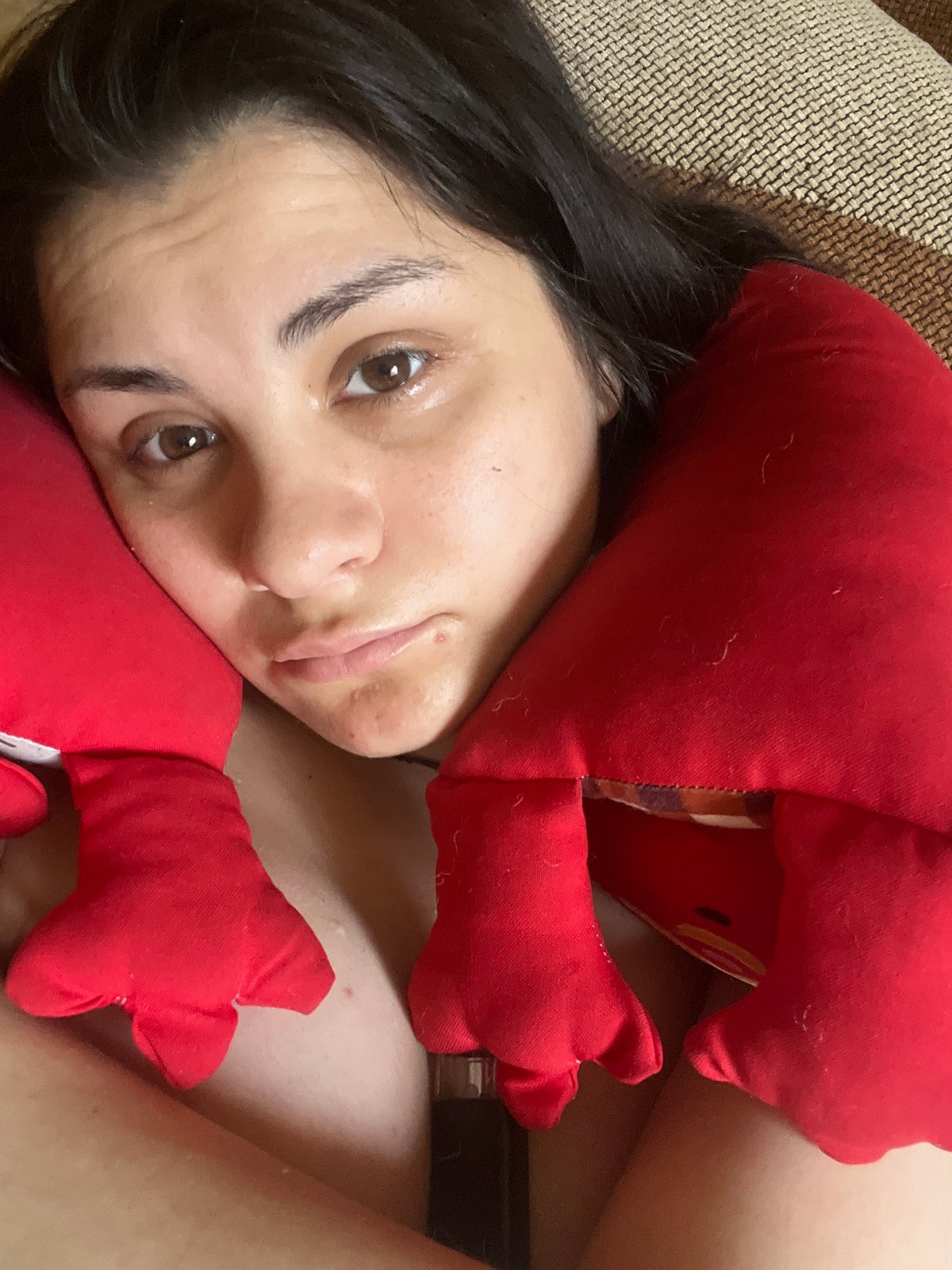 Lazy afternoon at home: plush toy selfie and fridge check