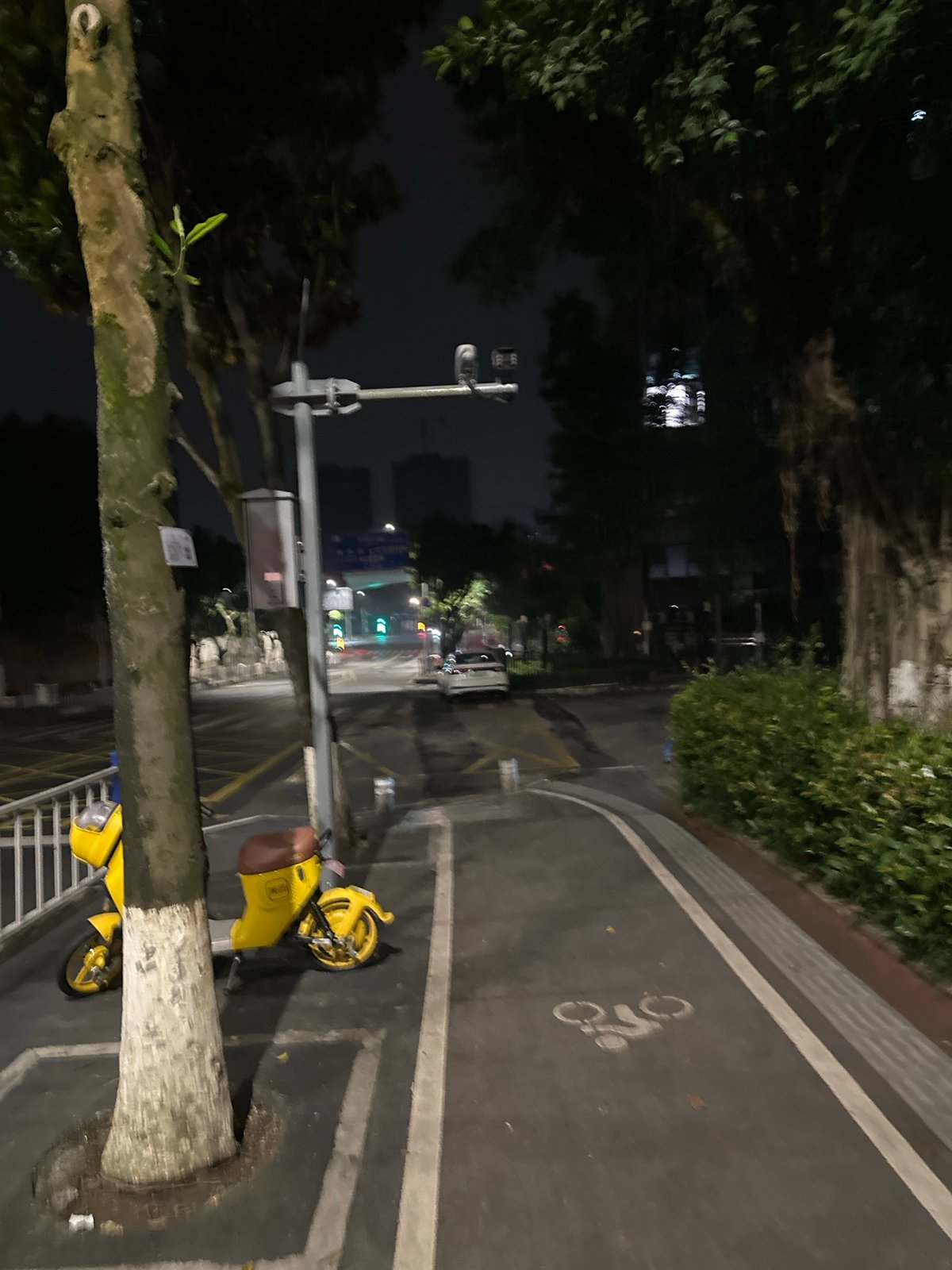 Nighttime street documentation in Chongqing High-tech Zone captured