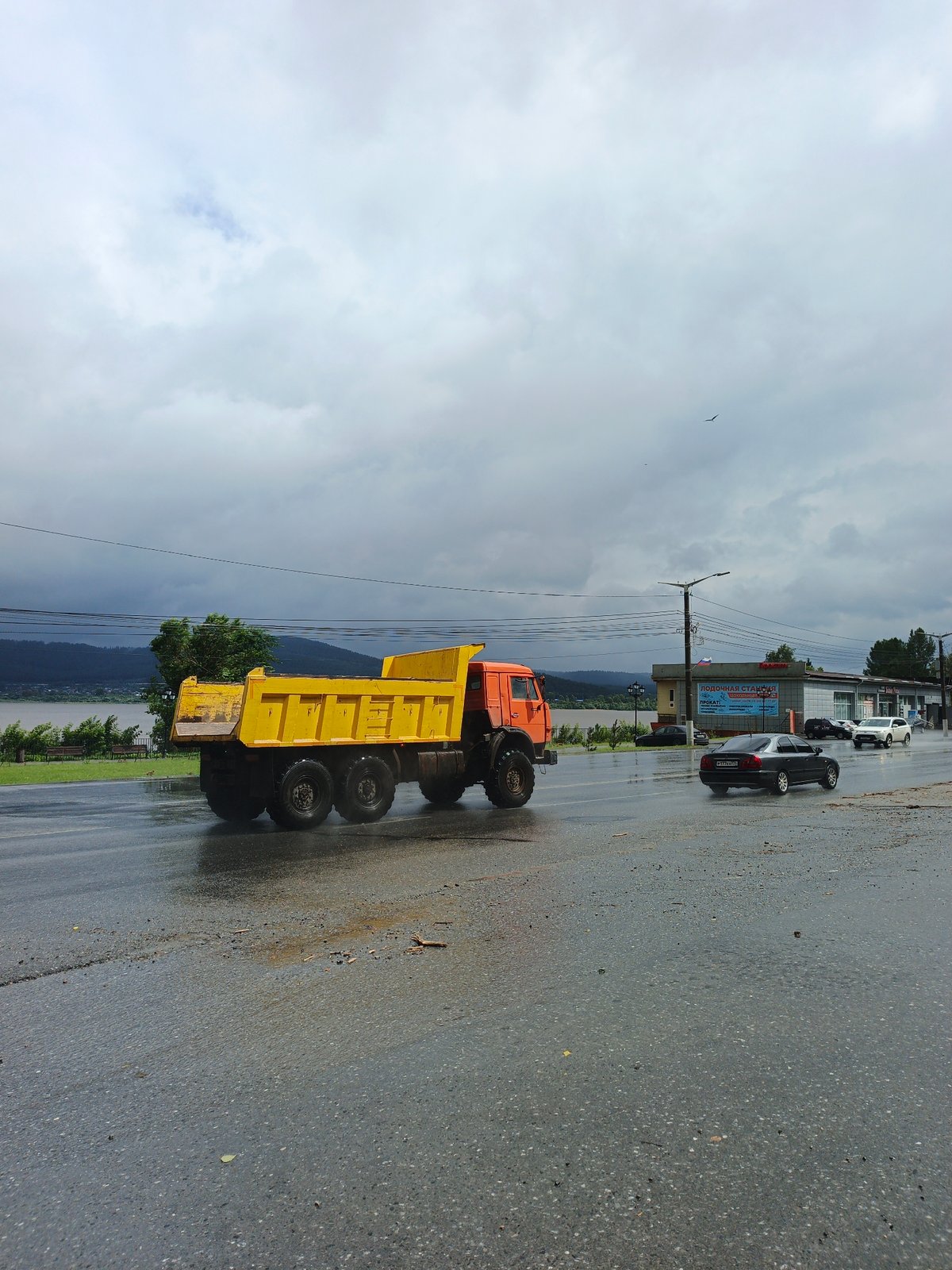 Zlatoust streets and landmarks in the wake of summer rain