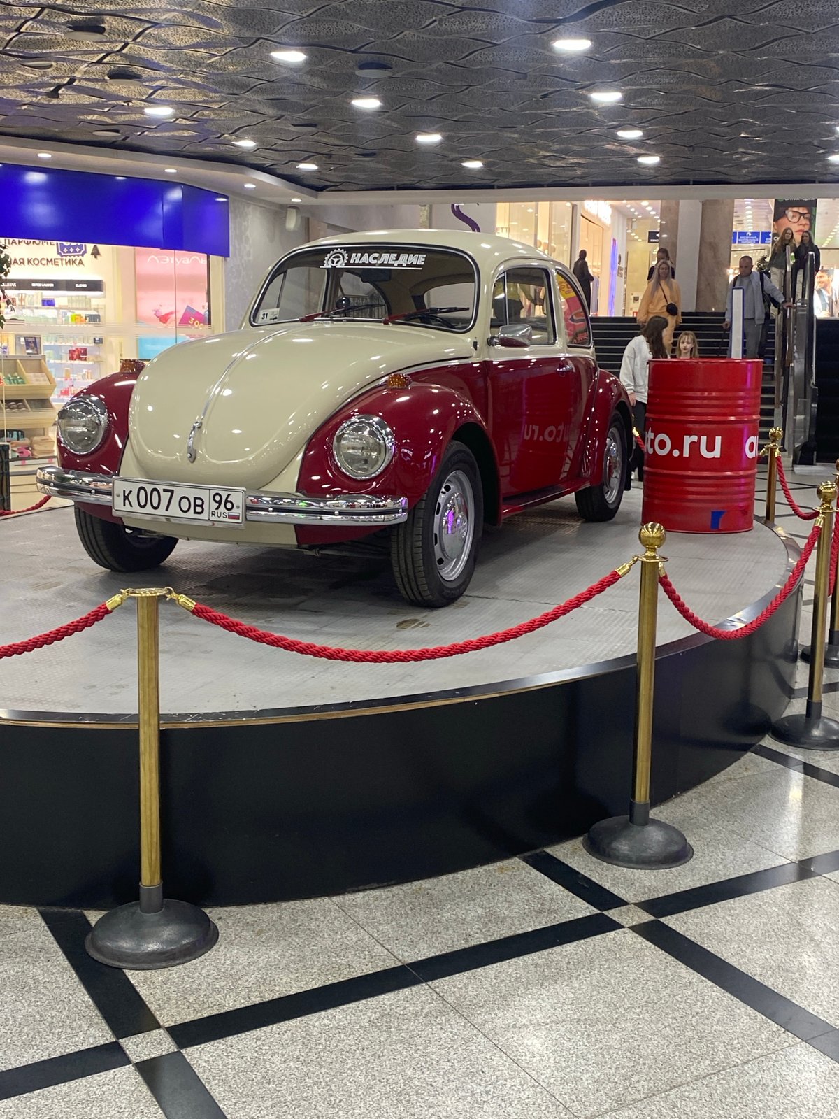 Vintage Volkswagen Beetle displayed at Yekaterinburg shopping center