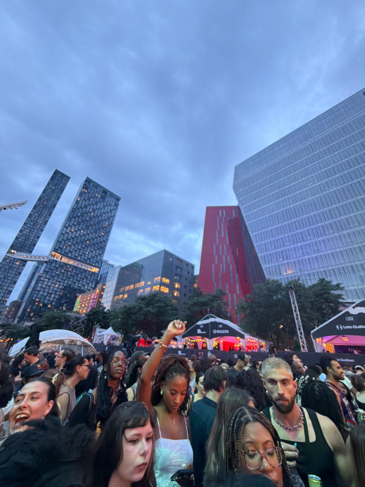 Montreal Jazz Festival crowd gathers for late-night outdoor show