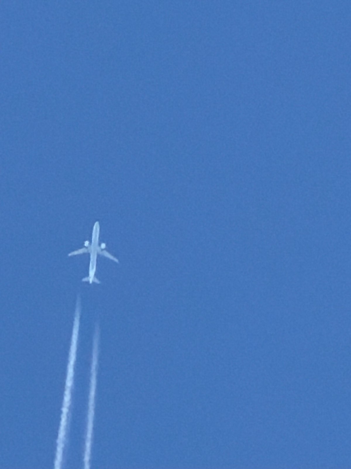 Aircraft vapor trail observed over Plovdiv, Bulgaria morning skies