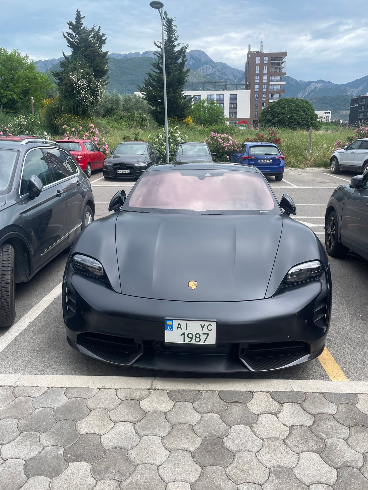 Ukrainian-plated Porsche spotted in Montenegro parking lot