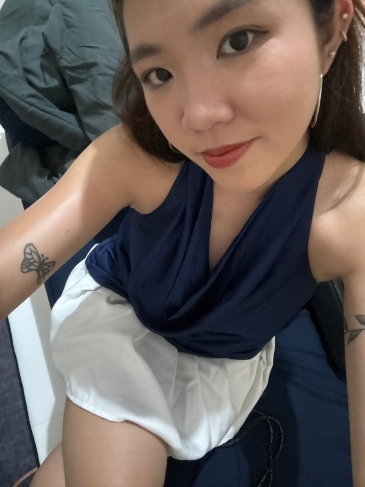 Getting ready in a Denpasar room, selfies and flat-lays