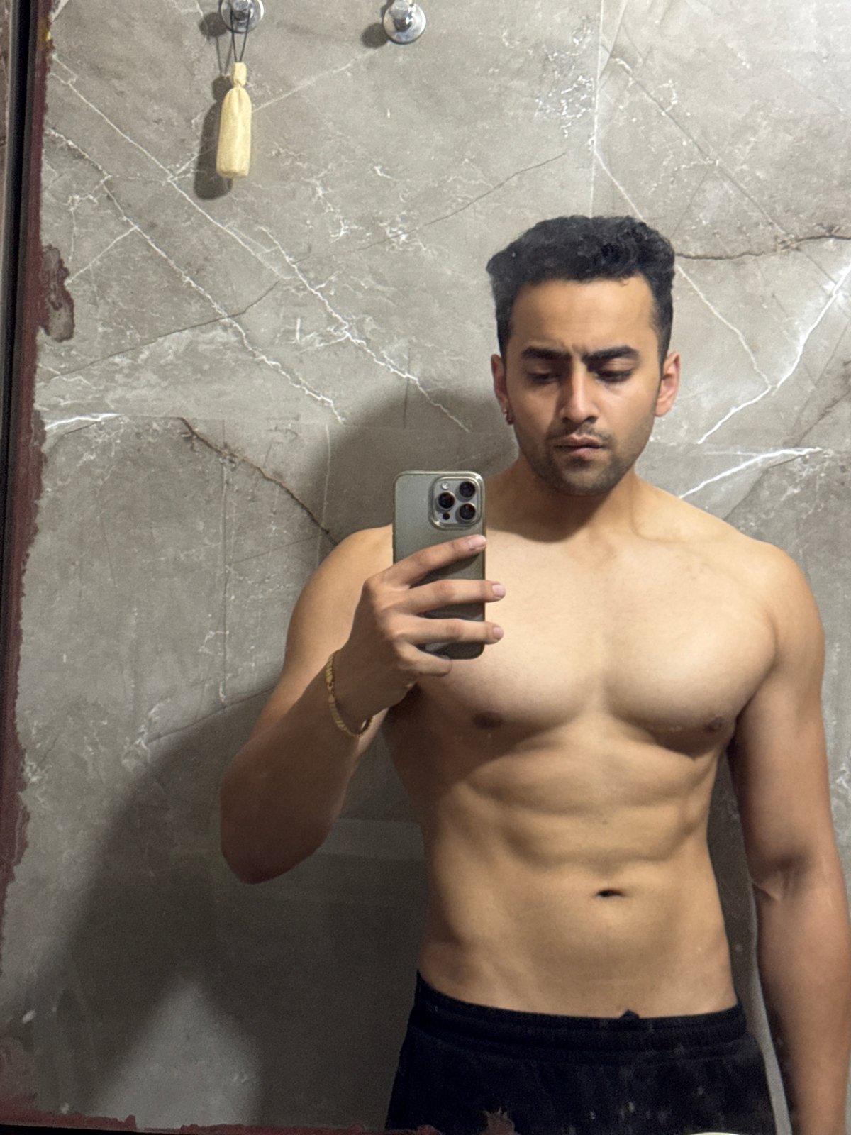 Man takes multiple bathroom mirror selfies in Kolkata
