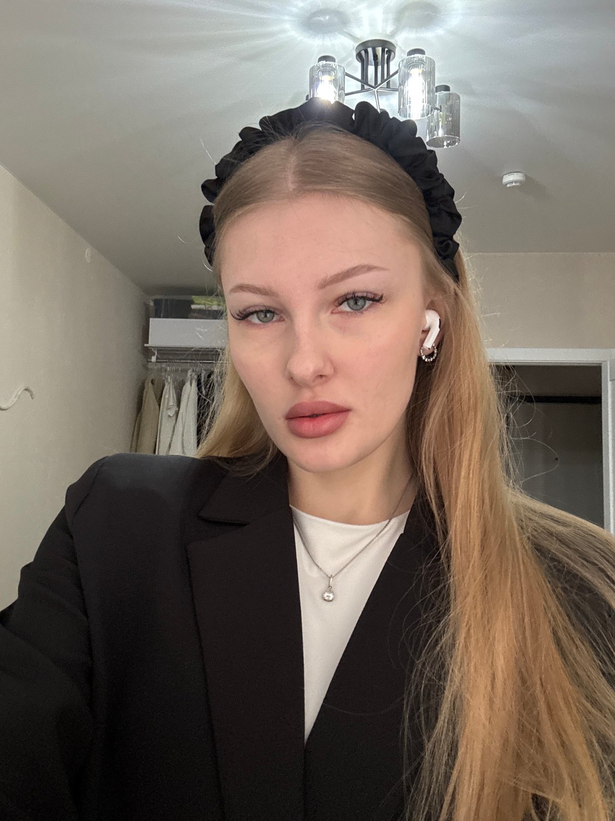 Woman photographed multiple times during morning in Perm, Russia