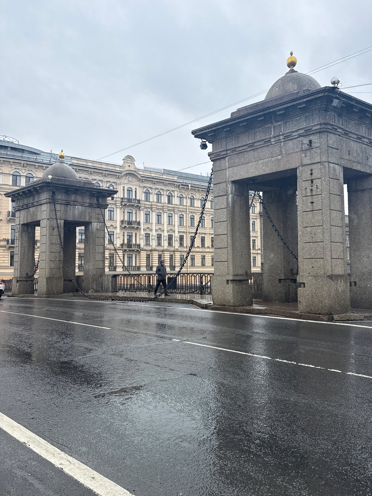 Tourist activities documented at Saint Petersburg landmarks Saturday morning