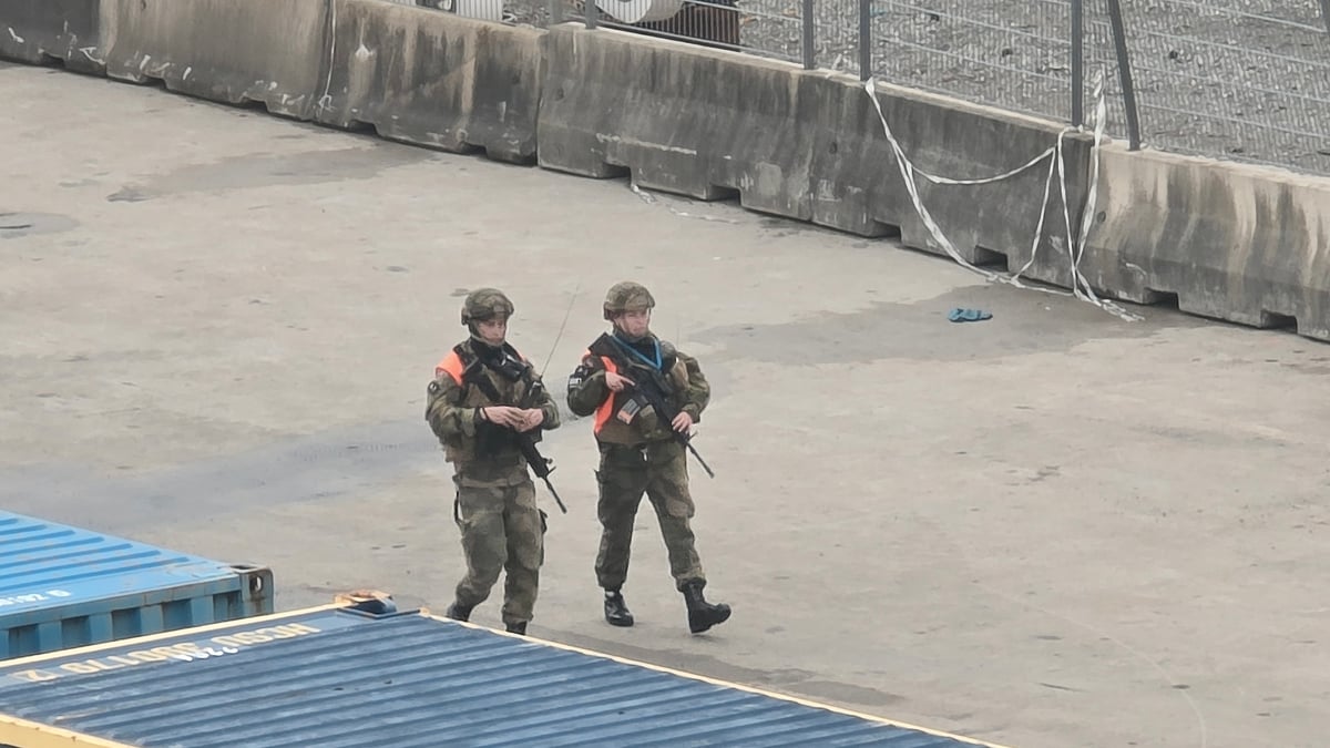 Military personnel spotted at industrial site in Randaberg, Norway