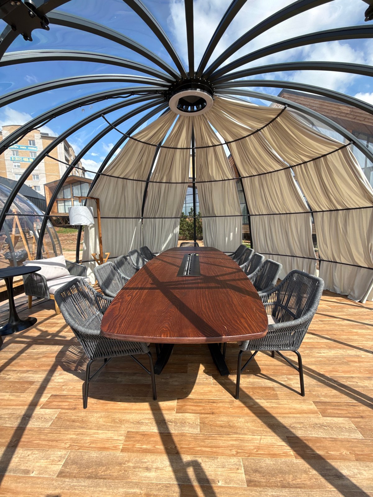 Geodesic dome restaurant structures documented along Votkinsk waterfront