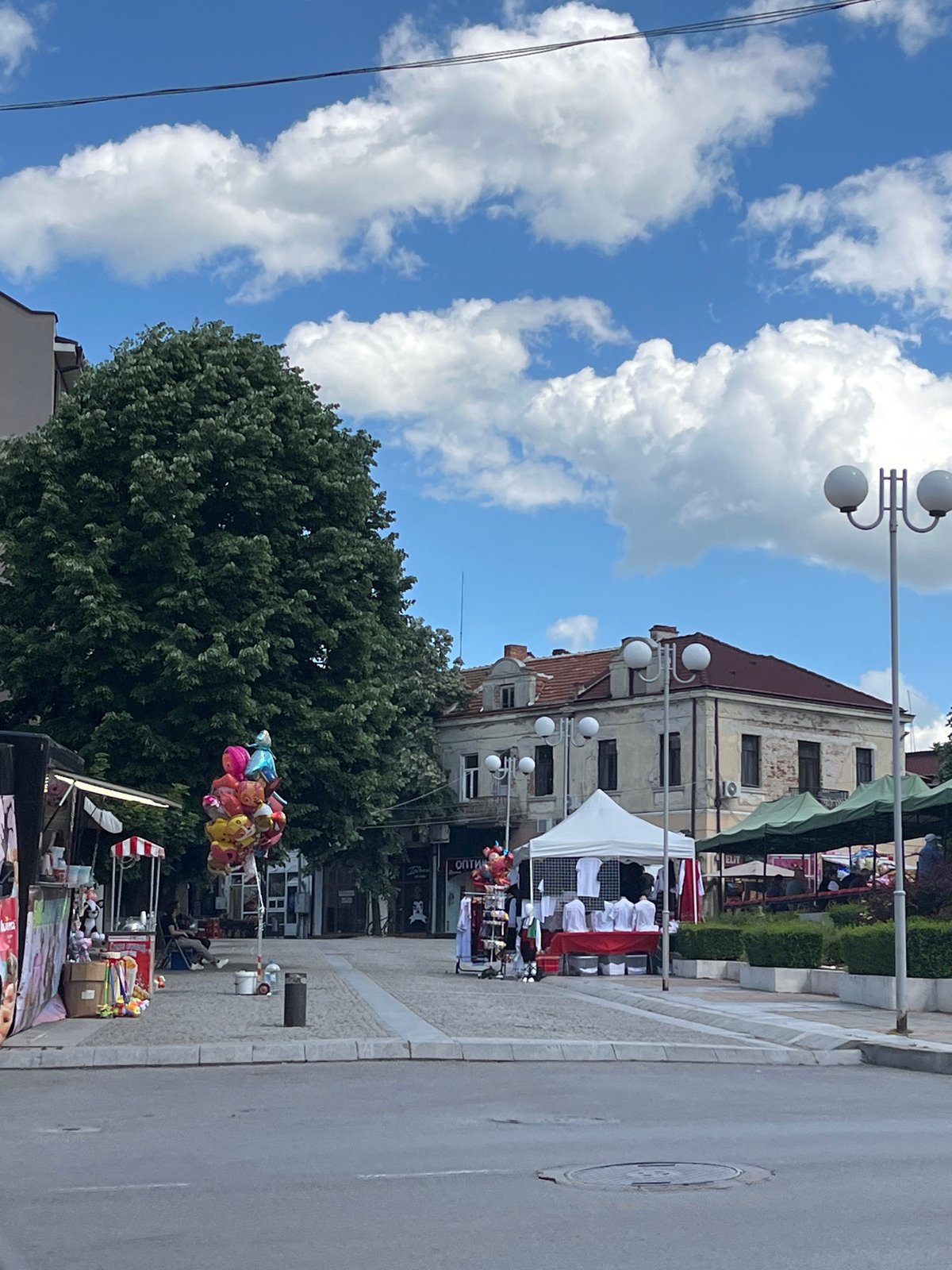 Everyday moments captured across Elhovo, Bulgaria in 18-minute span