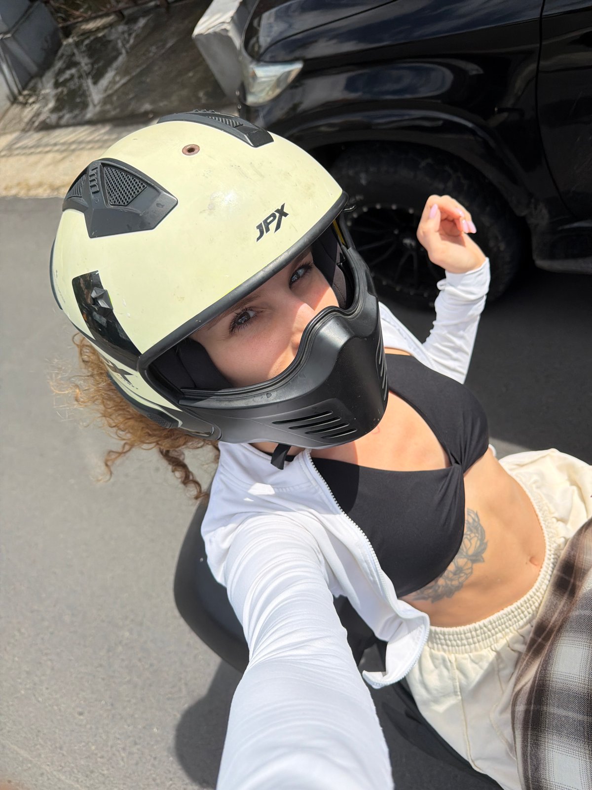 Woman on motorbike spotted in North Kuta, Indonesia
