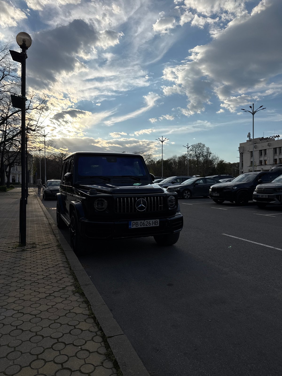 Luxury SUV draws attention, selfies in downtown Plovdiv