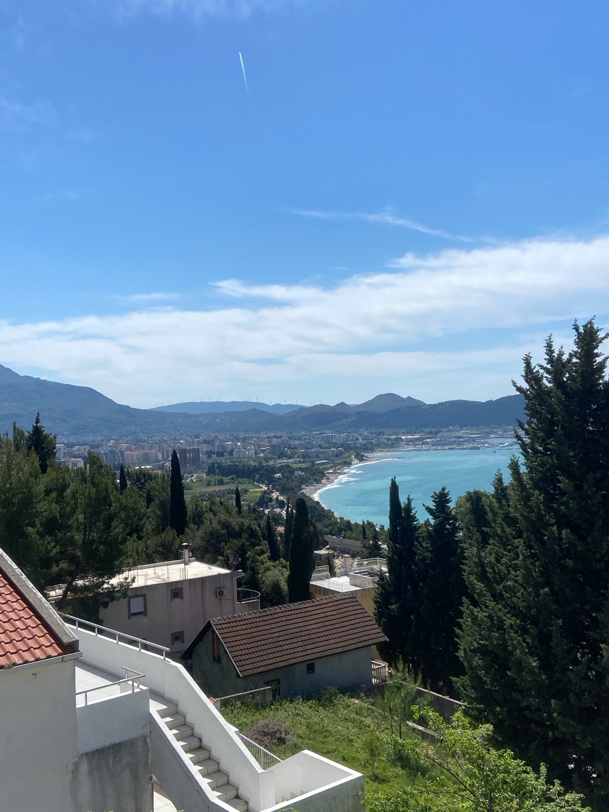 Morning coastal views documented in Šušanj, Montenegro