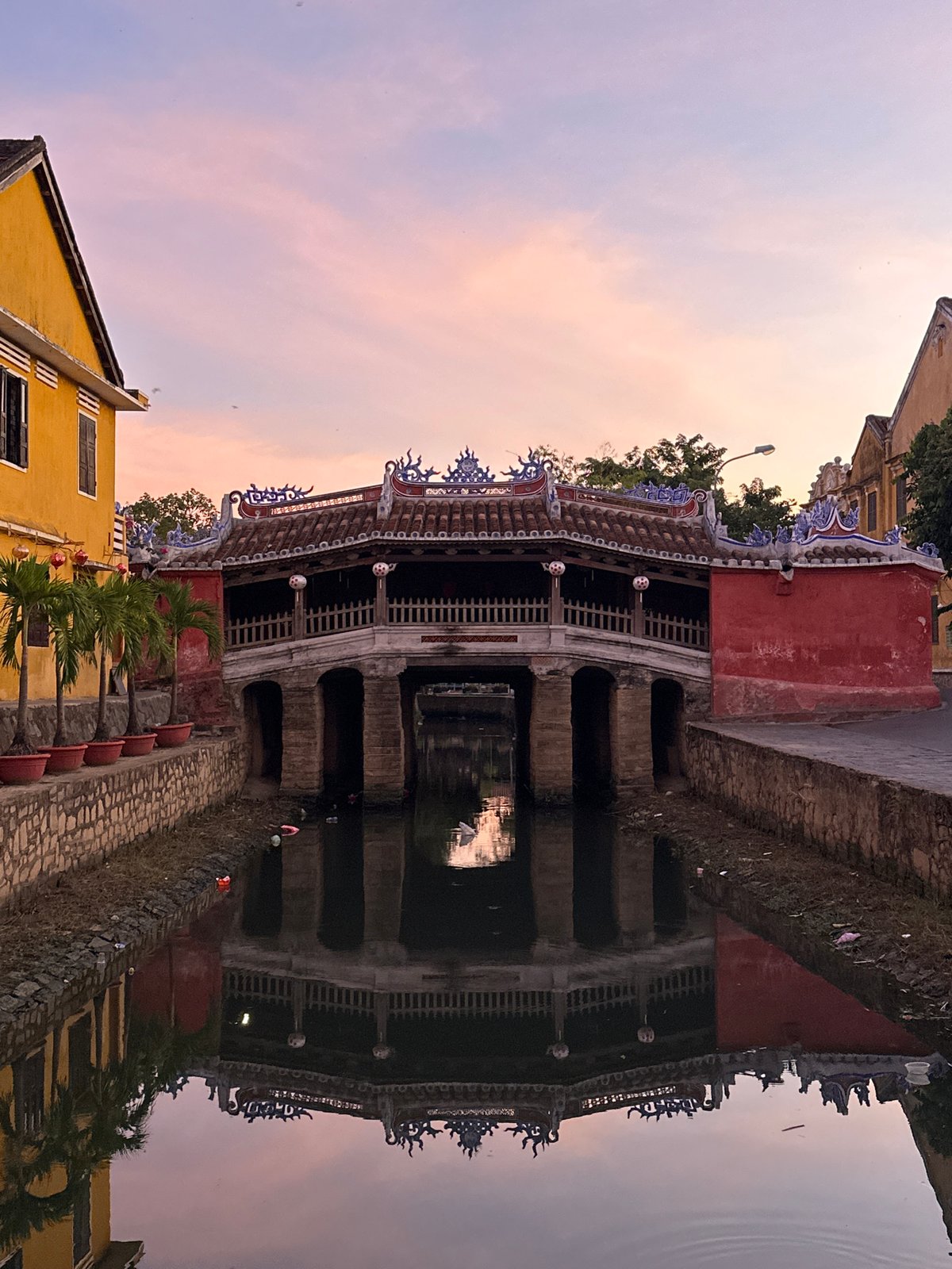 Hội An Ancient Town at dusk, streets and markets alive
