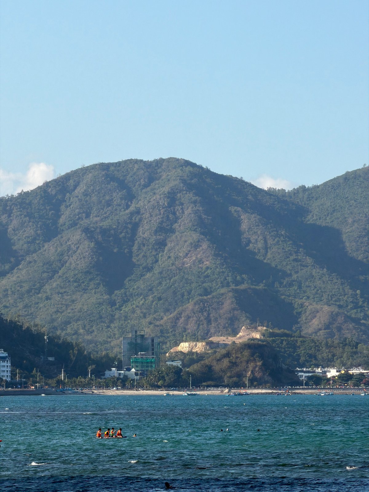 Tourist captures scenic moments across Nha Trang coastal areas
