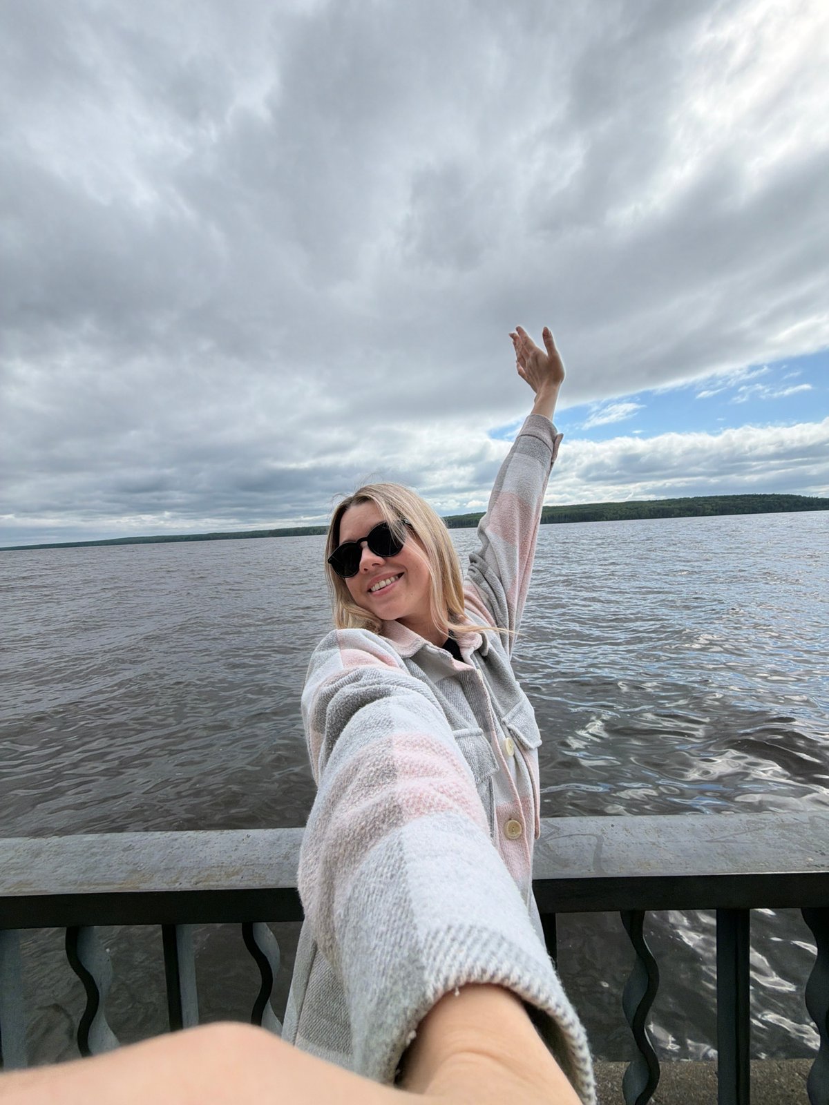 Early morning photo session documented around Chaikovsky, Russia