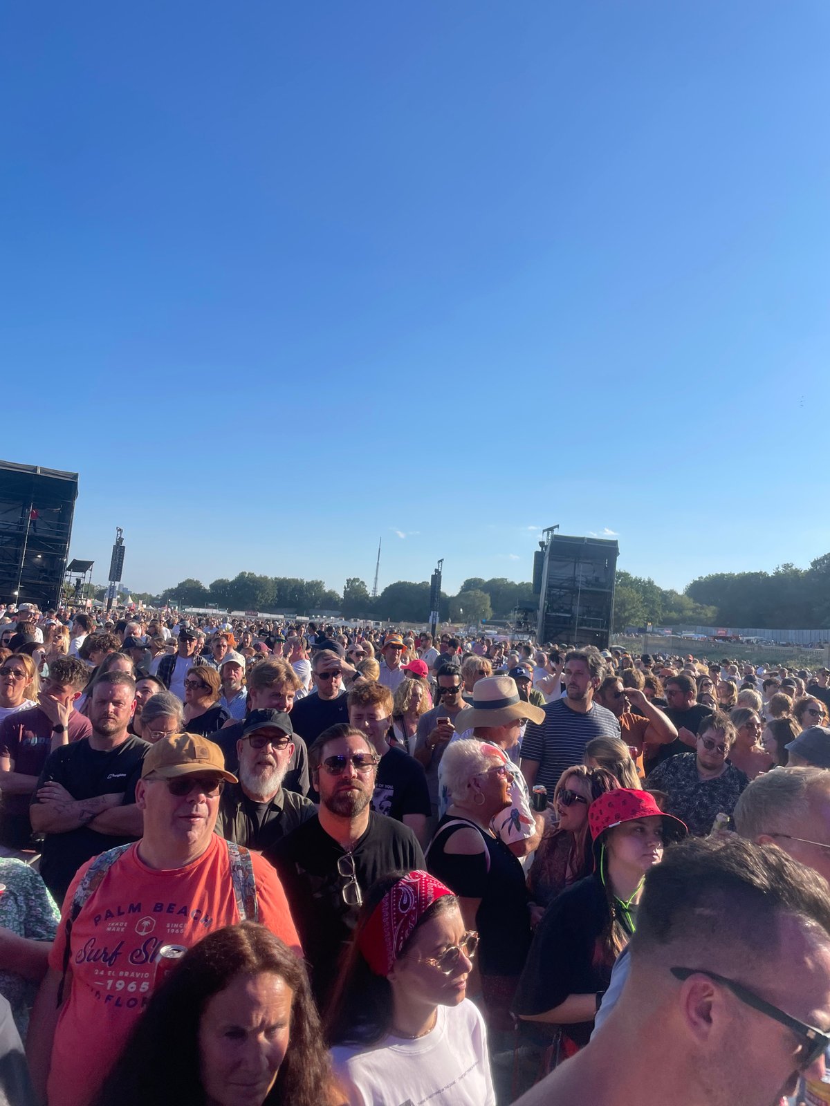 Live outdoor concert on a sunny London afternoon