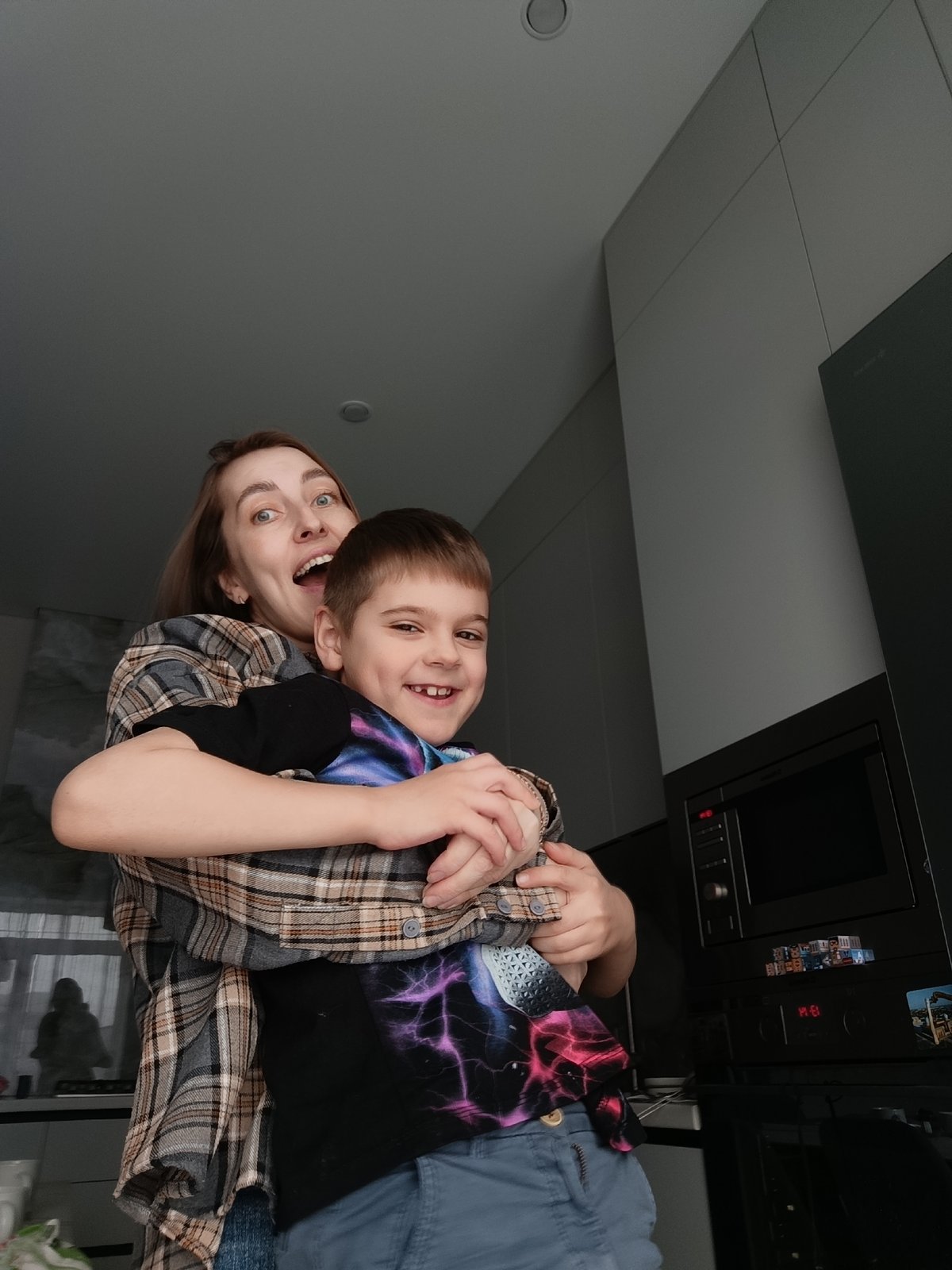 Weekend domestic life documented in Chaikovsky apartment